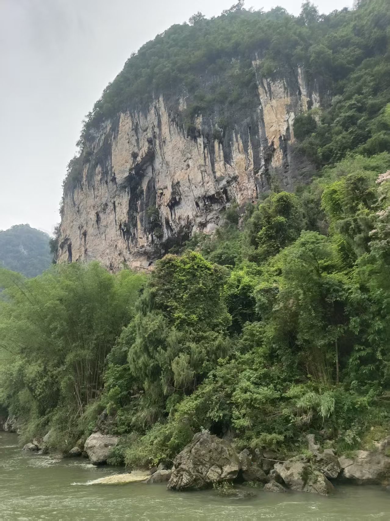 日月双塔